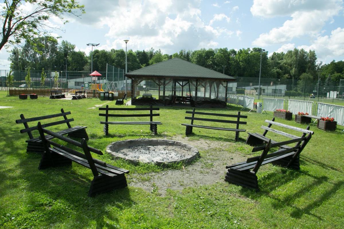 Camping Oaza Blonie Kornik Domki Standard - 3 Pokoje Εξωτερικό φωτογραφία